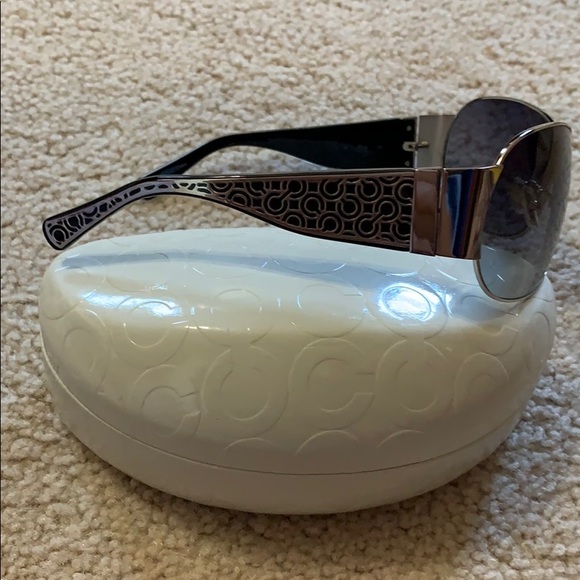Coach sunglasses - Picture 1 of 4
